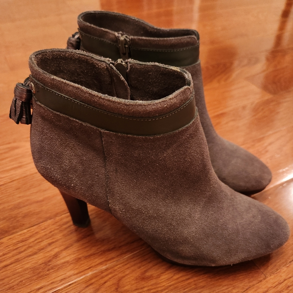 Grey Suede Booties with Silver Tassle Paris brand GUC size 9